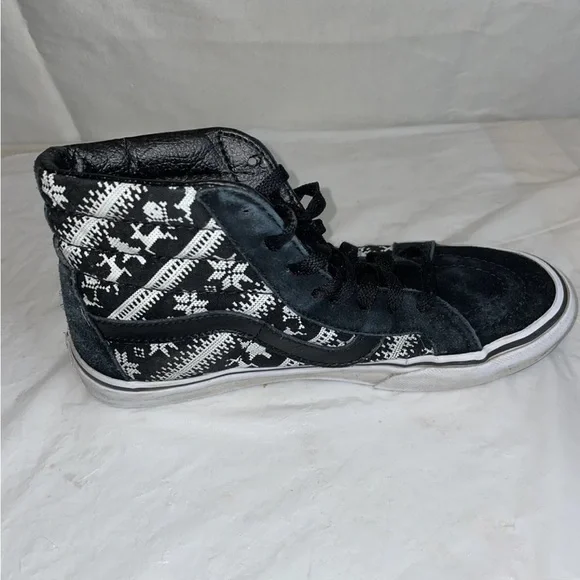 Vans SK8 Hi Classic Mens Size 5 Black/White Reindeer, Skull, Tree Women’s 6.5 - Picture 5 of 11